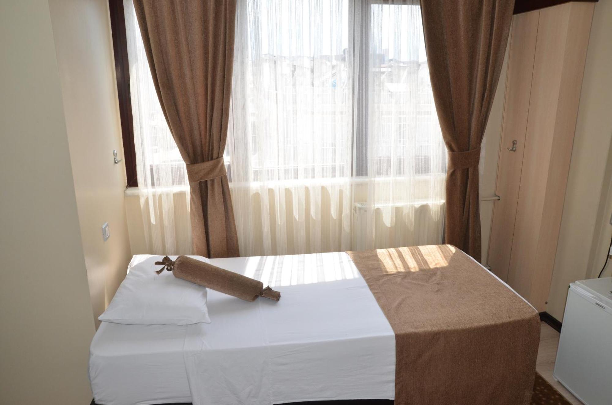 Napa Hotel Denizli  Bilik gambar